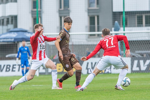 芬奇谈启用海兰德：他一直很有耐心，并在训练中表现出色