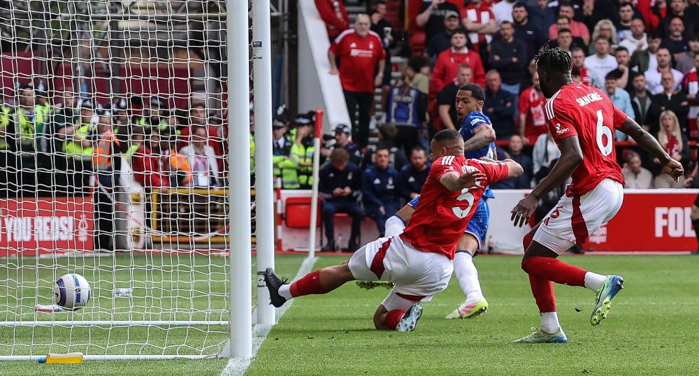 NBA交易市场动态：快船完成外援签约,