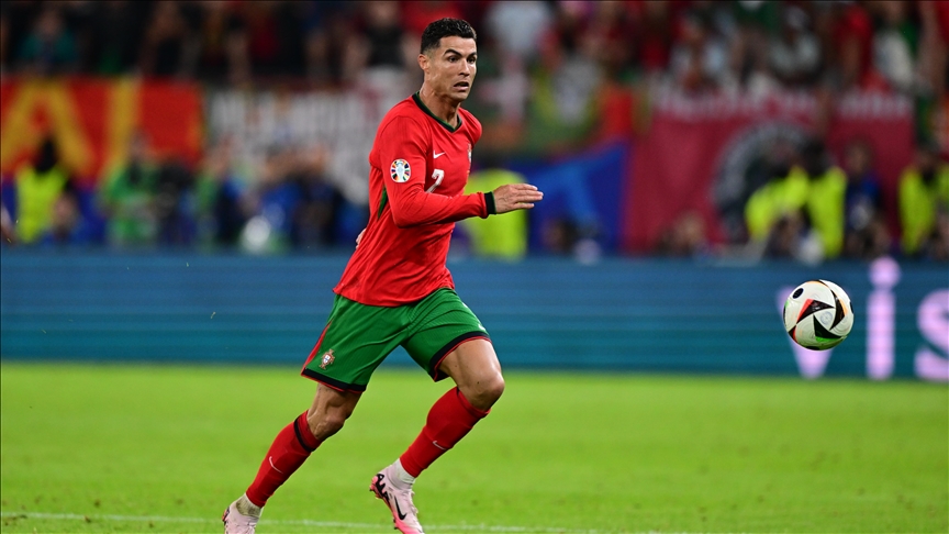 川超联赛首次出现熔断，成都66分钟8-0巴中直接结束比赛